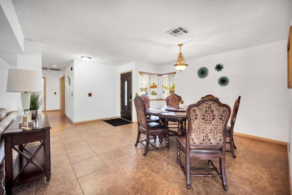 Centrally Located Spacious Vacation Hom 13 M Strip Las Vegas Exteriör bild